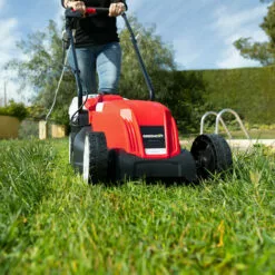 Tondeuse électrique 1400W, 3500RPM, Largeur Coupe 32cm, 3 Hauteurs De Coupe Panier Collecte 30L - Greencut GLM1400C -Tondeuse Boutique 32395457 4