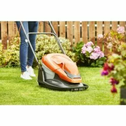 FLYMO Tondeuse électrique Sur Coussin D’air EasiGlide 330 Collect - 1700W / Largeur De Coupe 33cm / 4 Hauteurs De Coupe / Bac Collecteur 20L / Guidon Repliable (970483462) -Tondeuse Boutique 55014870 3