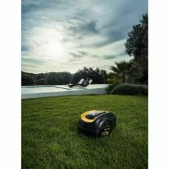 McCulloch ROB S800. Robot Tondeuse Connectée Bluetooth. < 500m². Planification De Tonte. Mulching. Tond Sous La Pluie. Nettoyage à L'eau. Alarme Anti-vol. Ultra-silencieux (970513125) -Tondeuse Boutique 55014871 3